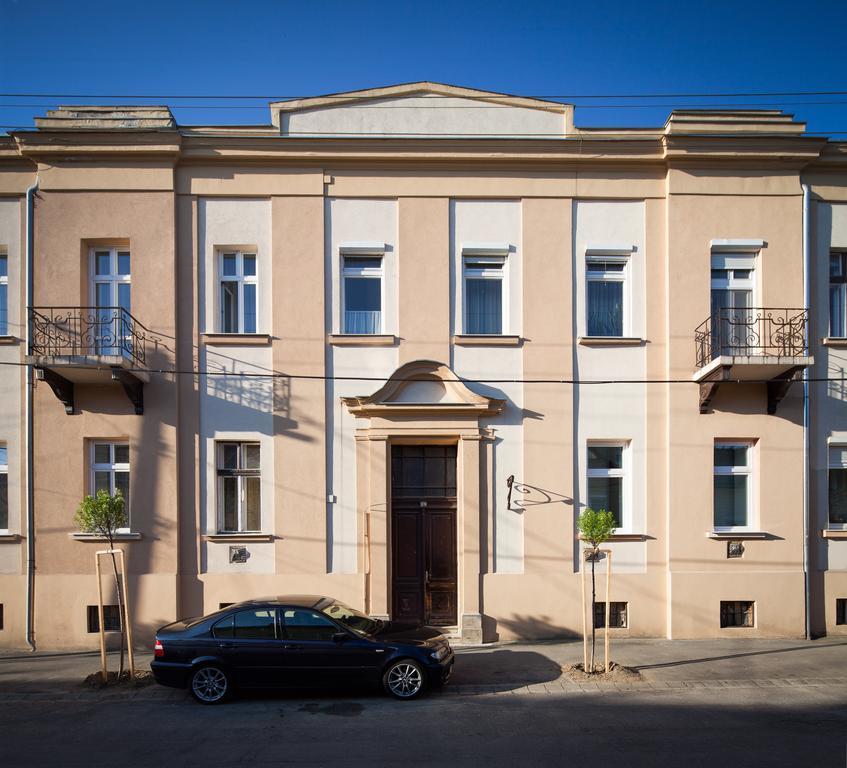 Studio 16 Sopron Esterno foto