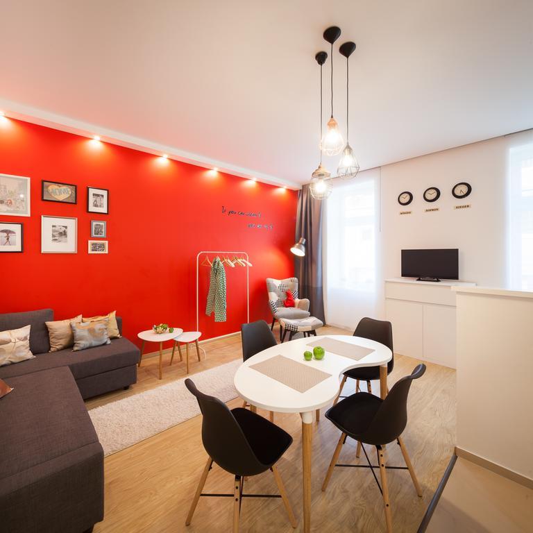 Studio 16 Sopron Esterno foto